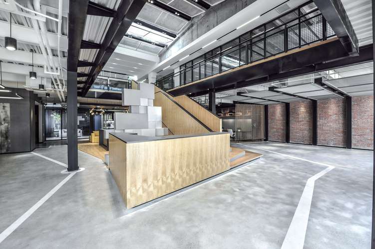 融合光影与功能 室内建筑设计的图文传达艺术